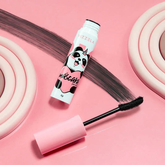 MASCARA TO EYELASHES